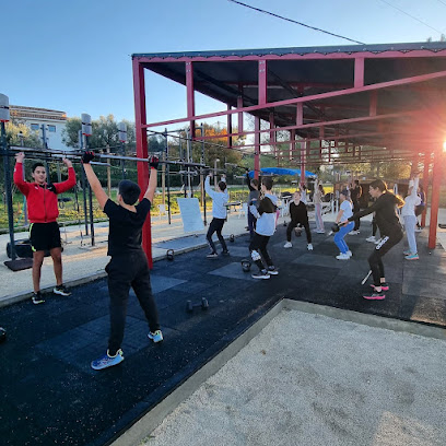 Crossfit83 Le Beausset Salle De Gym & Fitness au Beausset