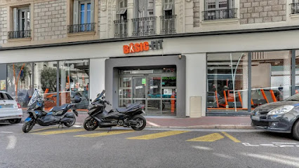 Basic-Fit, Salle De Gym & Fitness à Nice