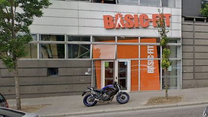 Basic-Fit Salle De Gym & Fitness à Clichy