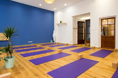 Small Yoga Pilates, Salle de Gym et Fitness à Lyon 02